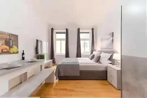 Apartamento Perfect Location, 2 Min To Main Station Viena 0*,  Austria